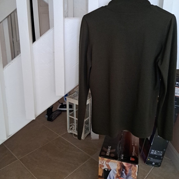 Escada Mock Turtleneck Dark Olive 100%,Merino Wool Sweater szM Excellent - Picture 3 of 7